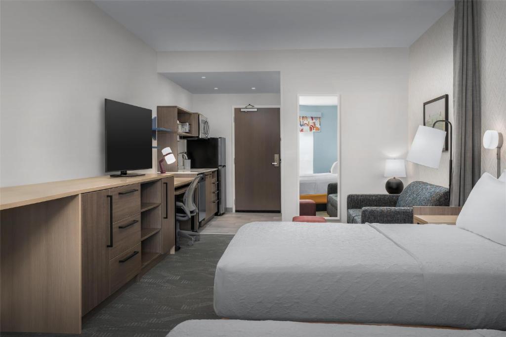 Postel nebo postele na pokoji v ubytování Home2 Suites By Hilton Tooele