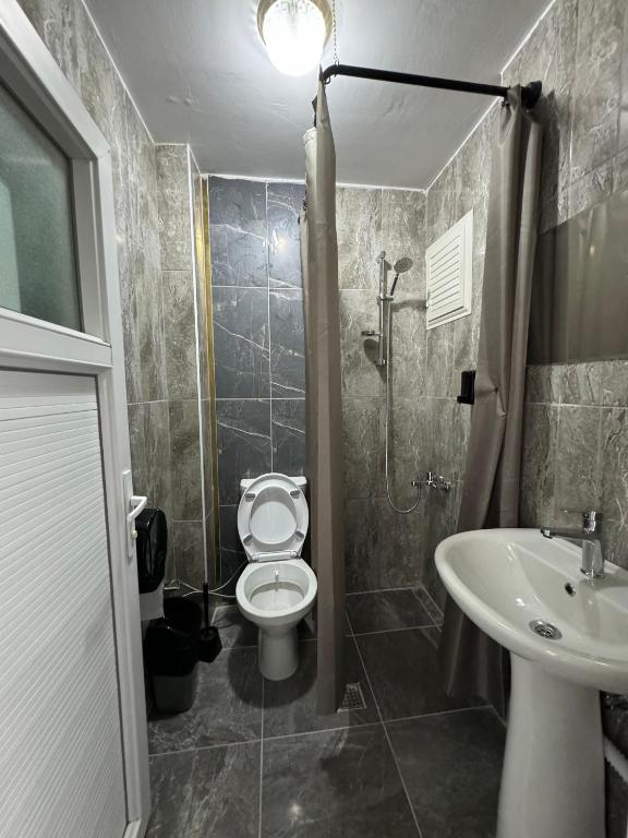 Koupelna v ubytování ANA GÜNEY Apart Otel