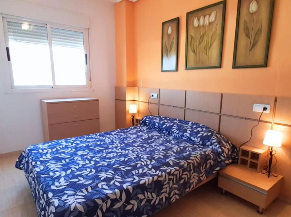 Postel nebo postele na pokoji v ubytování Playa Coral II 3 Nº 1054