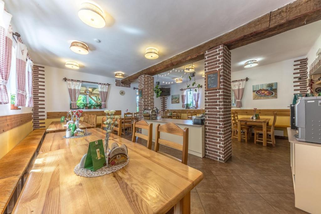 Restaurace v ubytování Horská Chata na Špici