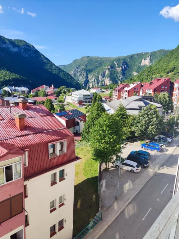 Apartman DUNJA - 山景一卧室公寓 - 带阳台