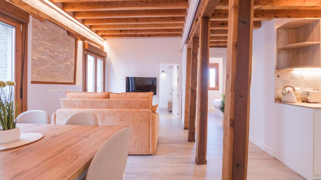 Casas de Trastámara by Toledo AP - 13