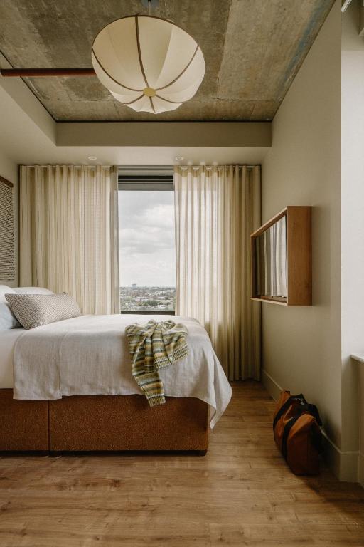 Mason & Fifth, Westbourne Park, London (updated prices 2025)