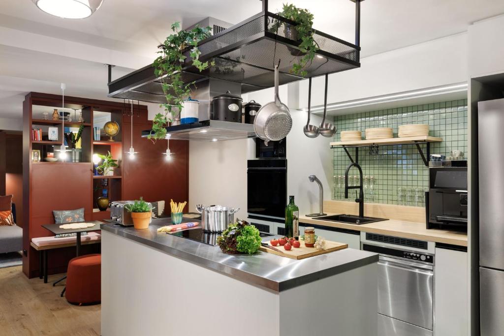 Stay KooooK Munich City - NEW OPENING - Resim 11