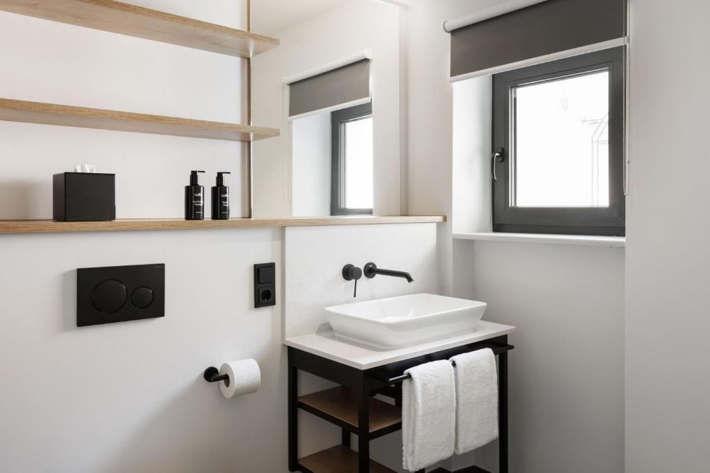 Stay KooooK Munich City - NEW OPENING - Resim 19