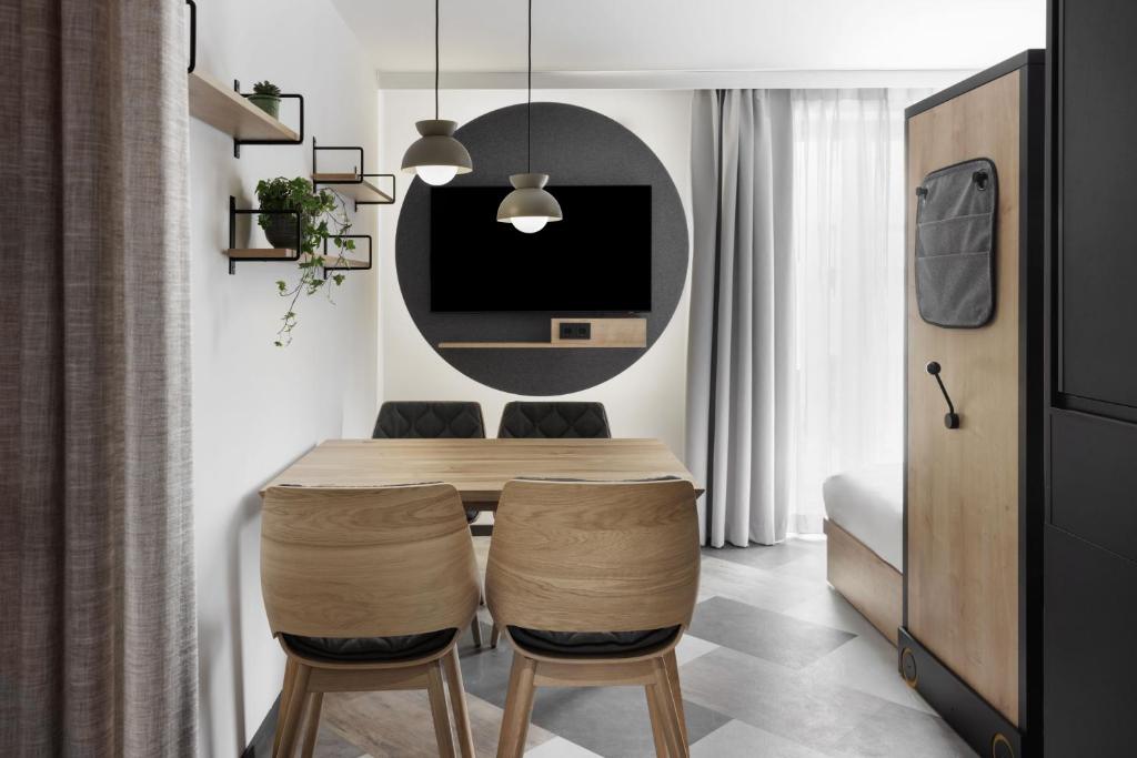 Stay KooooK Munich City - NEW OPENING - Resim 24