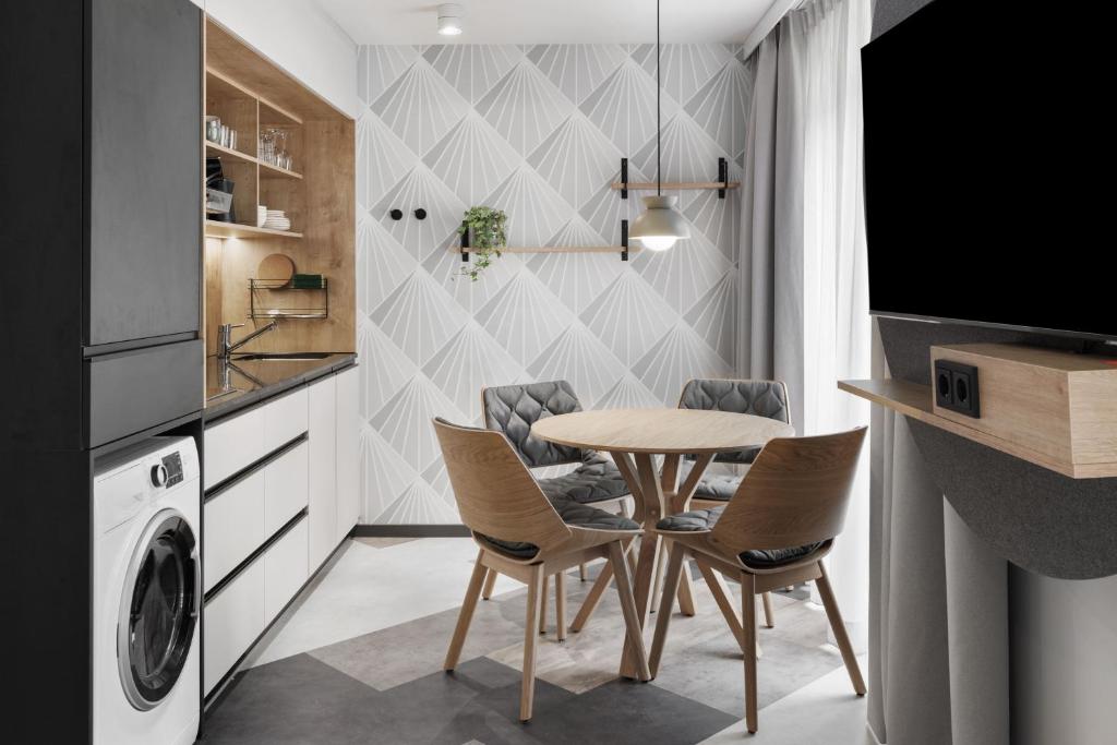 Stay KooooK Munich City - NEW OPENING - Resim 42