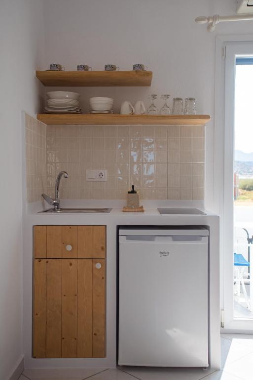 Ikaros Studios & Apartments - 4