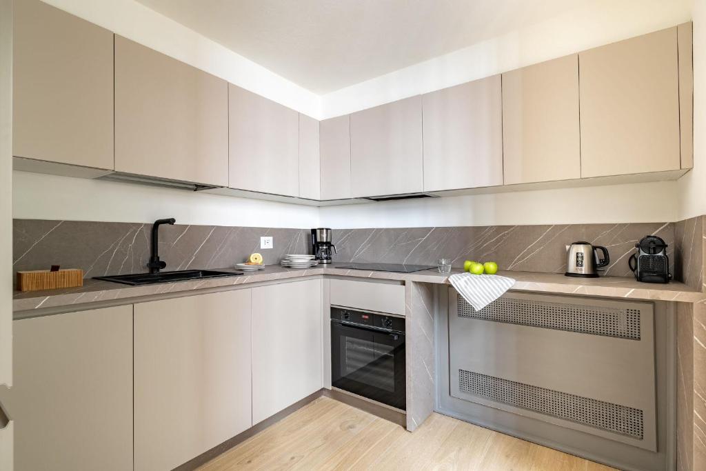 Deservi Charming Apartments - 19