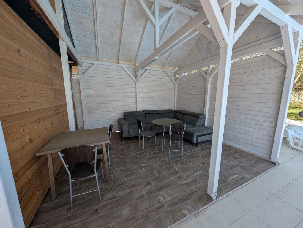 Balkón alebo terasa v ubytovaní Holiday home in Siofok/Balaton 35459