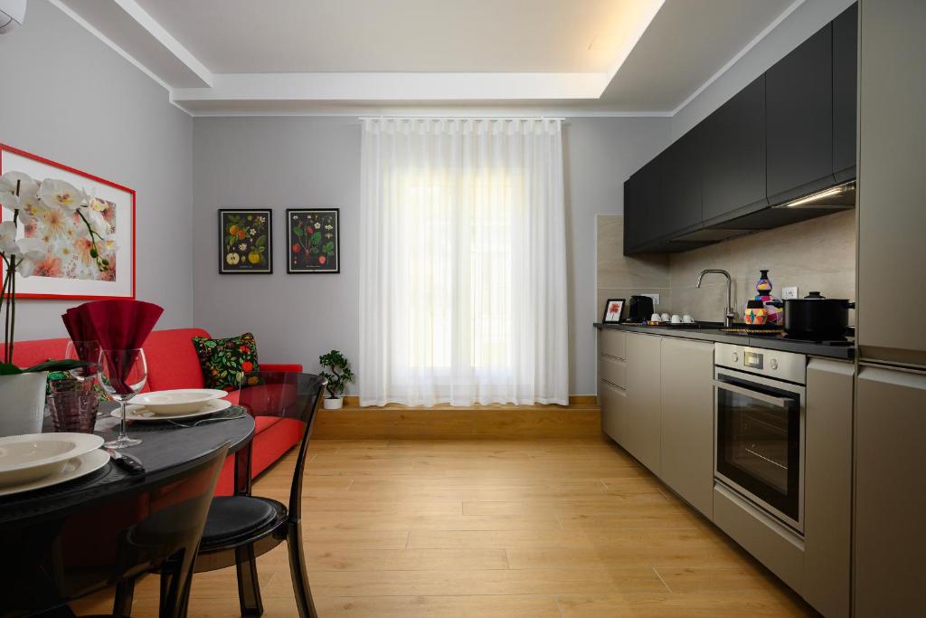 Antracite Apartment - Milan City Centre