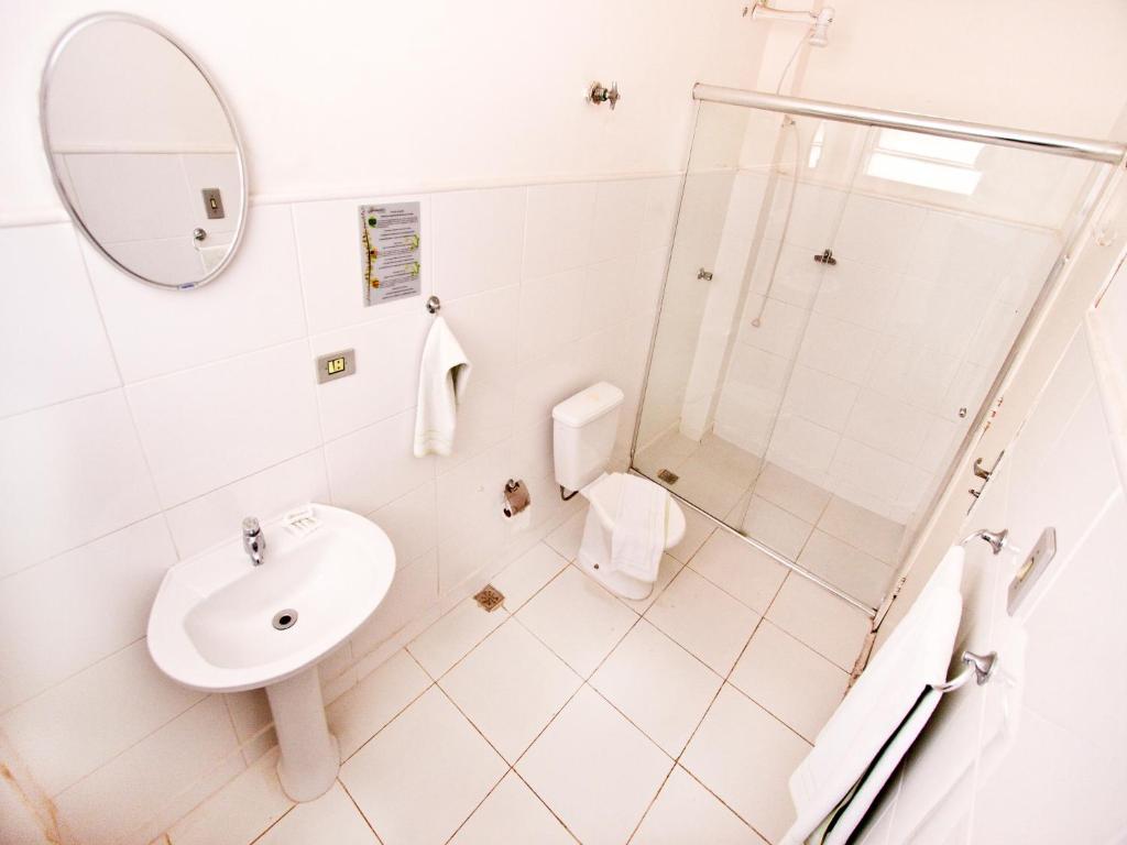  Turrance White Hotel