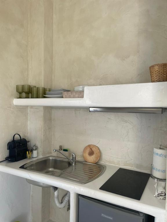 Moustakas Beach Apartments - 9