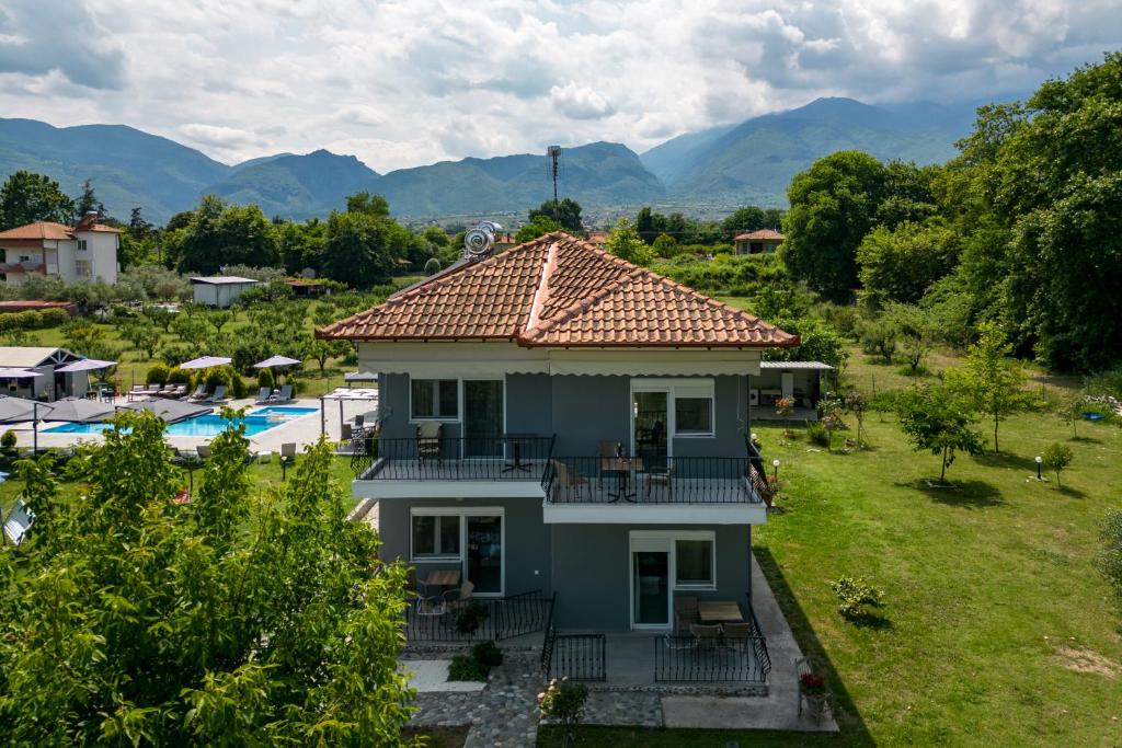Nespecifikovaný výhled na hory nebo výhled na hory při pohledu z apartmánu