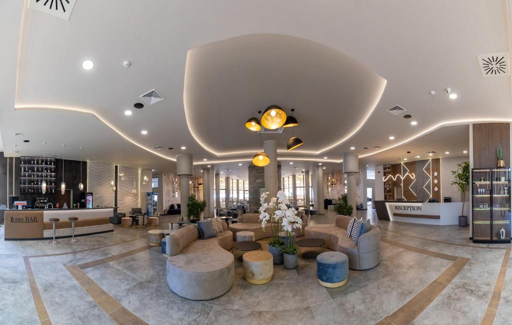 Posezení v ubytování Golden Beach Park Hotel - All inclusive - Free Beach & Beach Bar