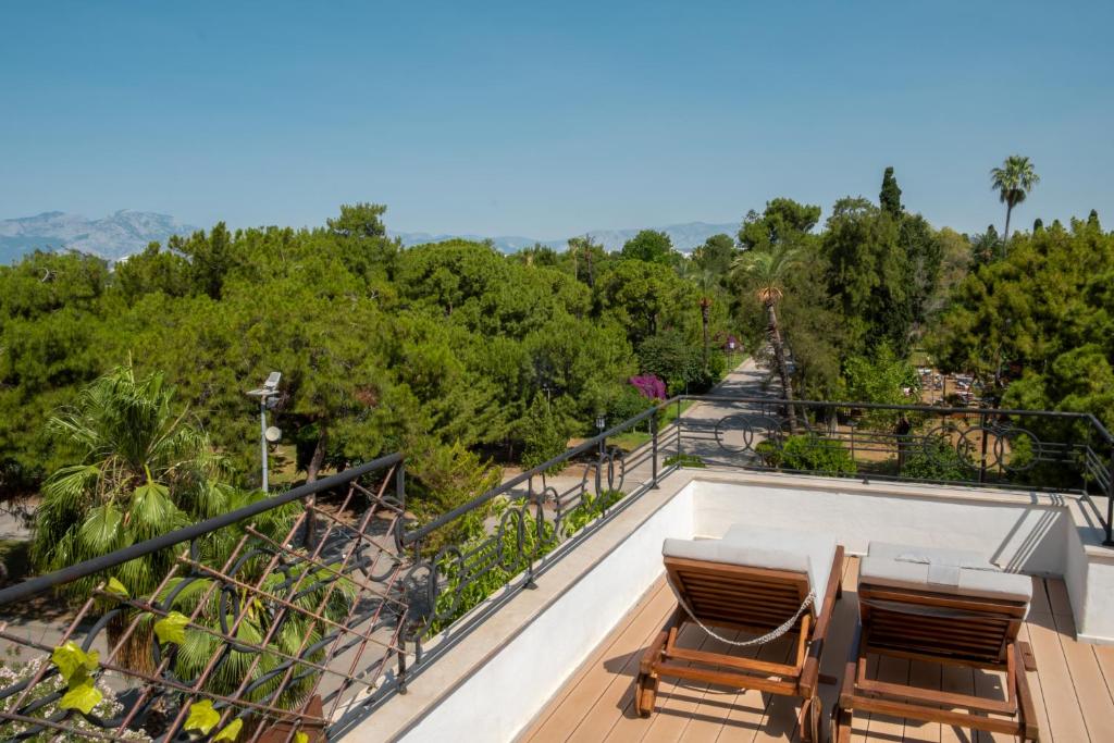 لابی و فضای عمومی Perge Pine Green Hotel - تصویر ۵