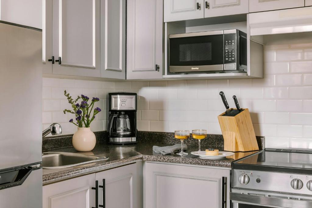 The Sunset Hotel West End, Sonder by Marriott Bonvoy - Resim 13