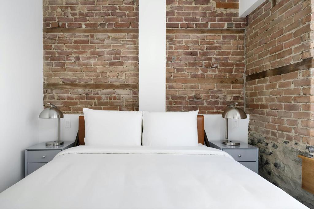 Sonder by Marriott Bonvoy Gare Saint Denis Apartments Downtown - Resim 37