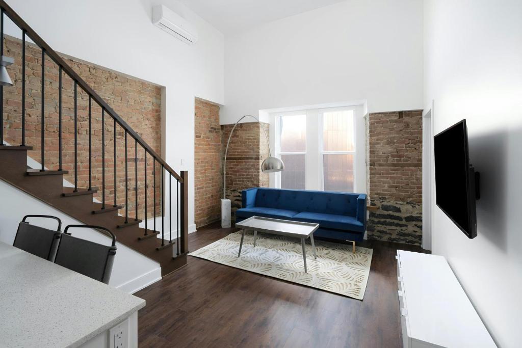 Sonder by Marriott Bonvoy Gare Saint Denis Apartments Downtown - Resim 13