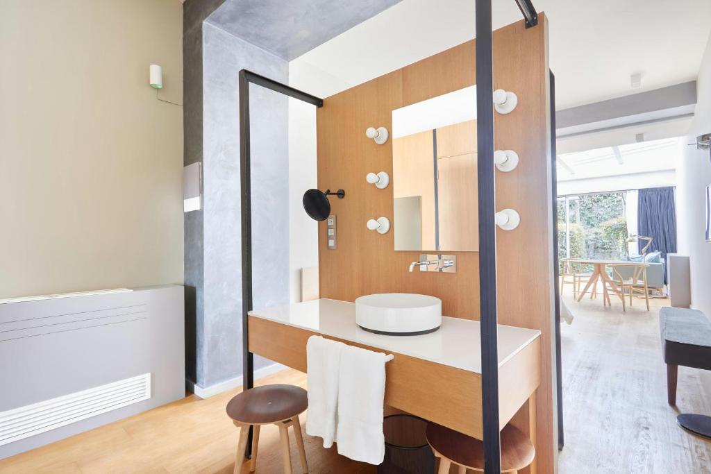 Koupelna v ubytování Le Palacete Hotel Gracia District, Sonder by Marriott Bonvoy
