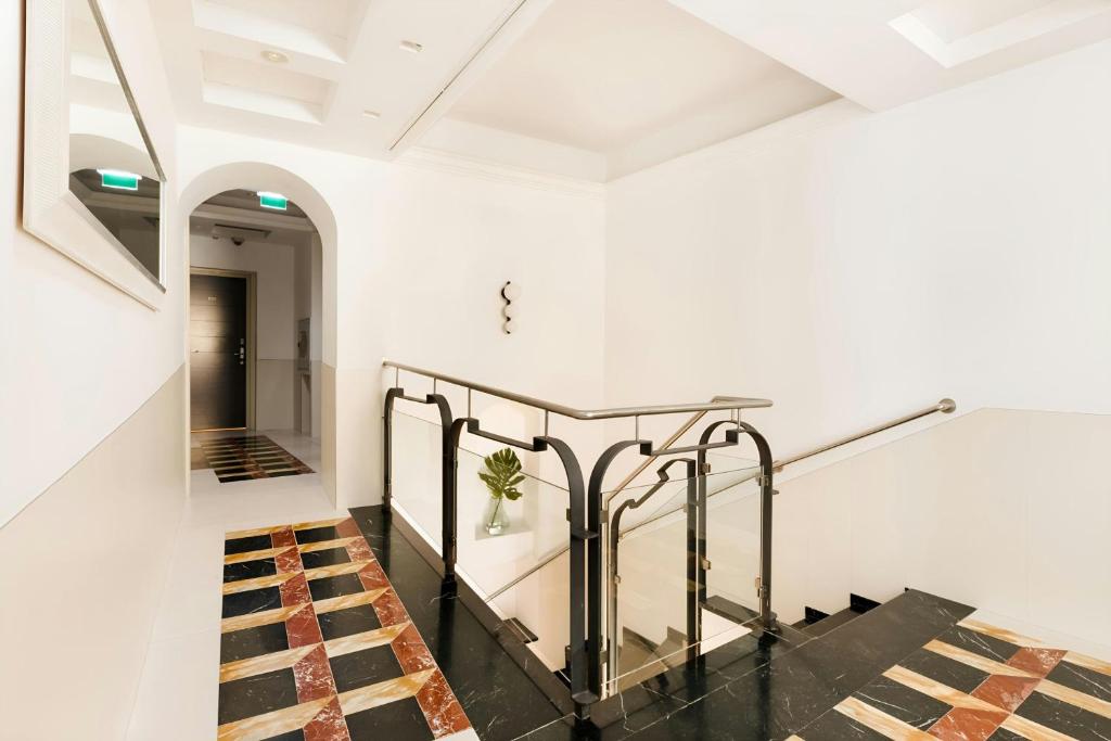Piazza Di Spagna Hotel, Sonder by Marriott Bonvoy - Resim 3
