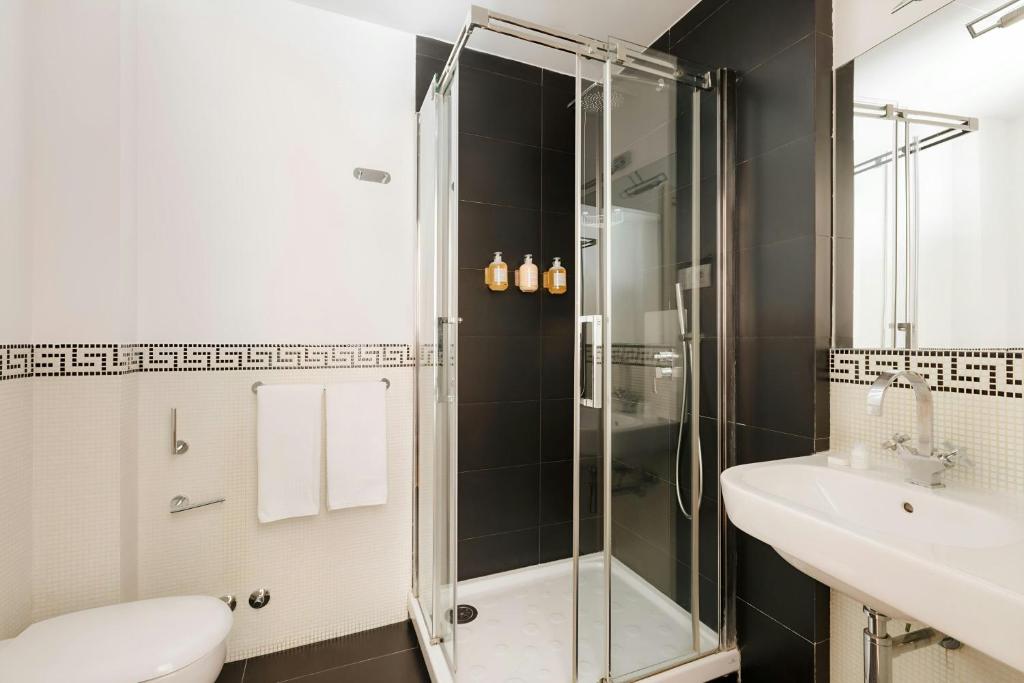 Piazza Di Spagna Hotel, Sonder by Marriott Bonvoy - Resim 9