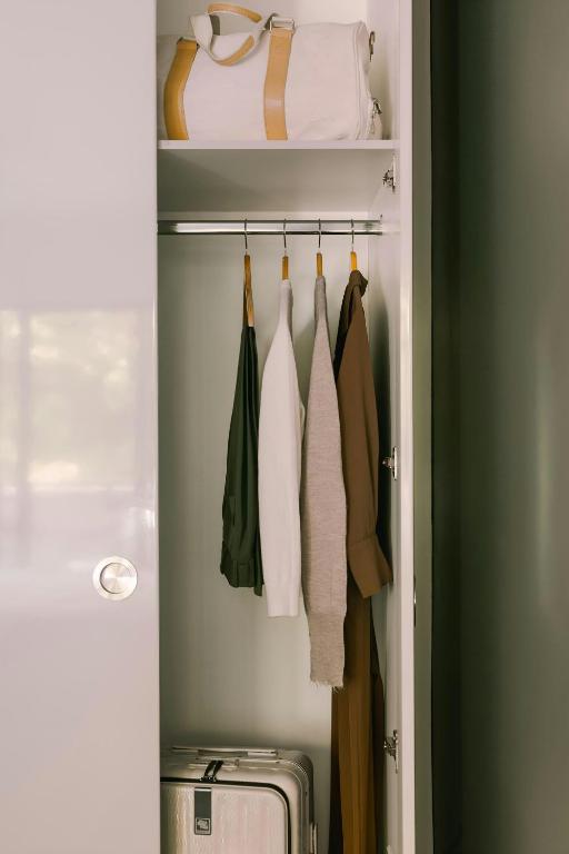 Sonder by Marriott Bonvoy Revival Apartments English Bay - Resim 34