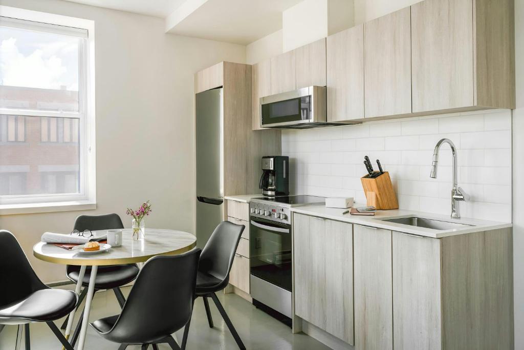 Sonder by Marriott Bonvoy Le Guerin Apartments Le Plateau-Mont-Royal - Resim 14