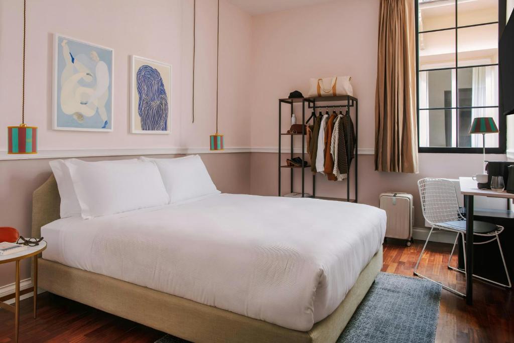 The Sonetto Hotel Piazza Santa Croce, Sonder by Marriott Bonvoy - Resim 18