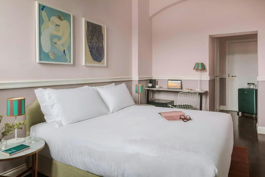 The Sonetto Hotel Piazza Santa Croce, Sonder by Marriott Bonvoy - Resim 17