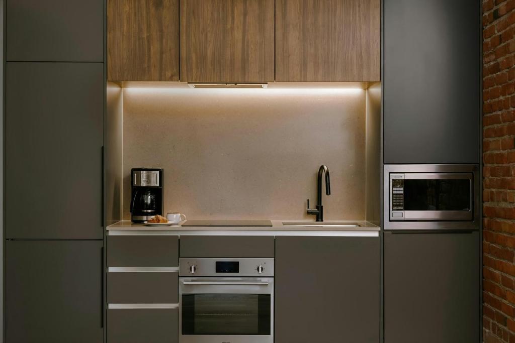 Sonder by Marriott Bonvoy Apollon Apartments Old Montreal - Resim 24