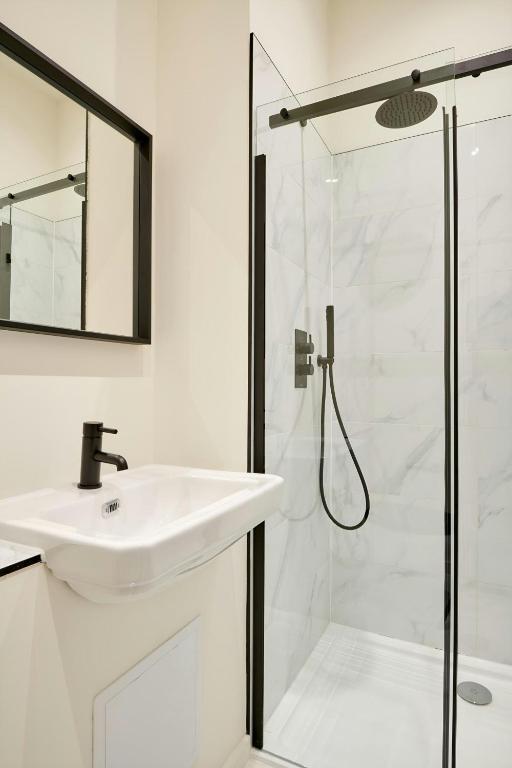 The Prince Hotel Vauxhall, Sonder by Marriott Bonvoy - Resim 30