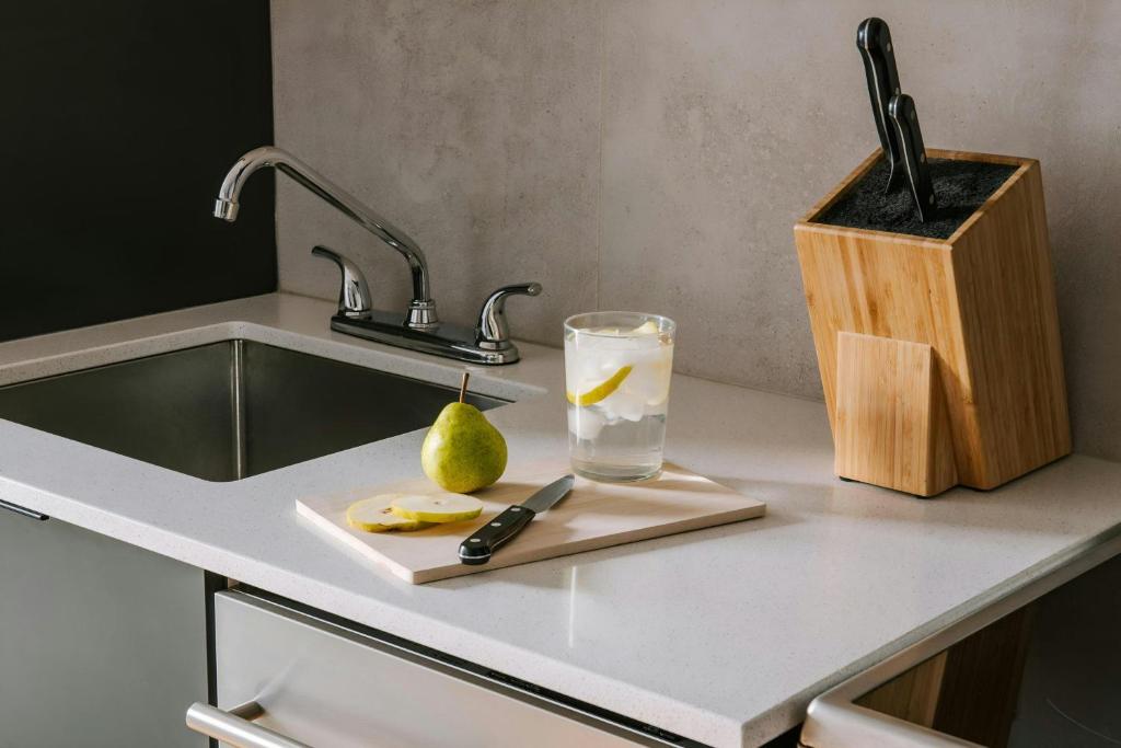 Sonder by Marriott Bonvoy Le Victoria Apartments Old Montreal - Resim 19