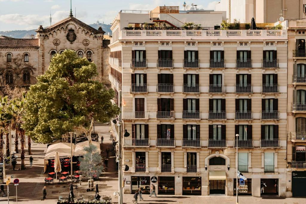Casa Luz Hotel Plaça Universitat, Sonder by Marriott Bonvoy - Resim 2