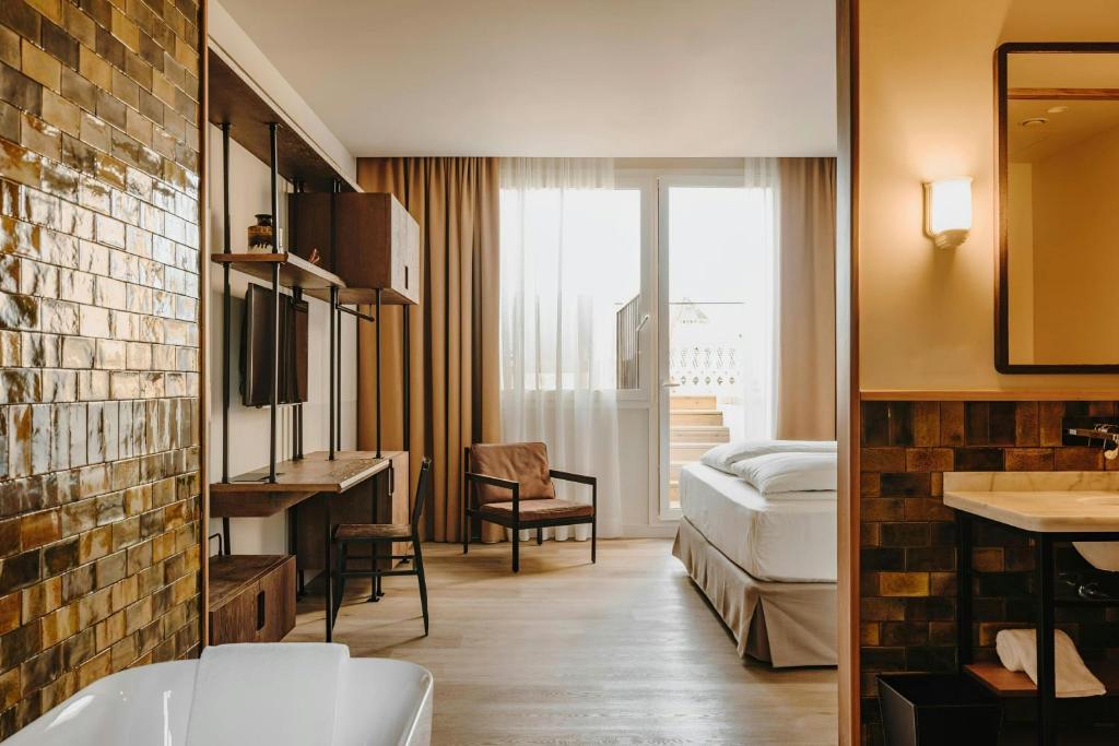 Casa Luz Hotel Plaça Universitat, Sonder by Marriott Bonvoy - Resim 38