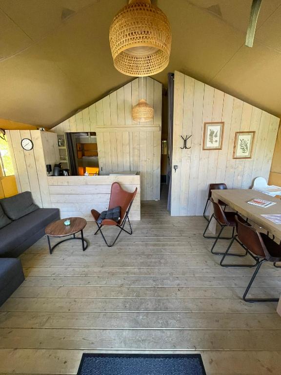 Posezení v ubytování Luxe Safari Lodge 78