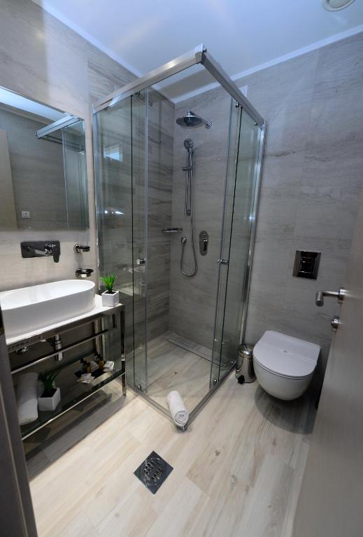 Koupelna v ubytování Alexandar Square Boutique Hotel