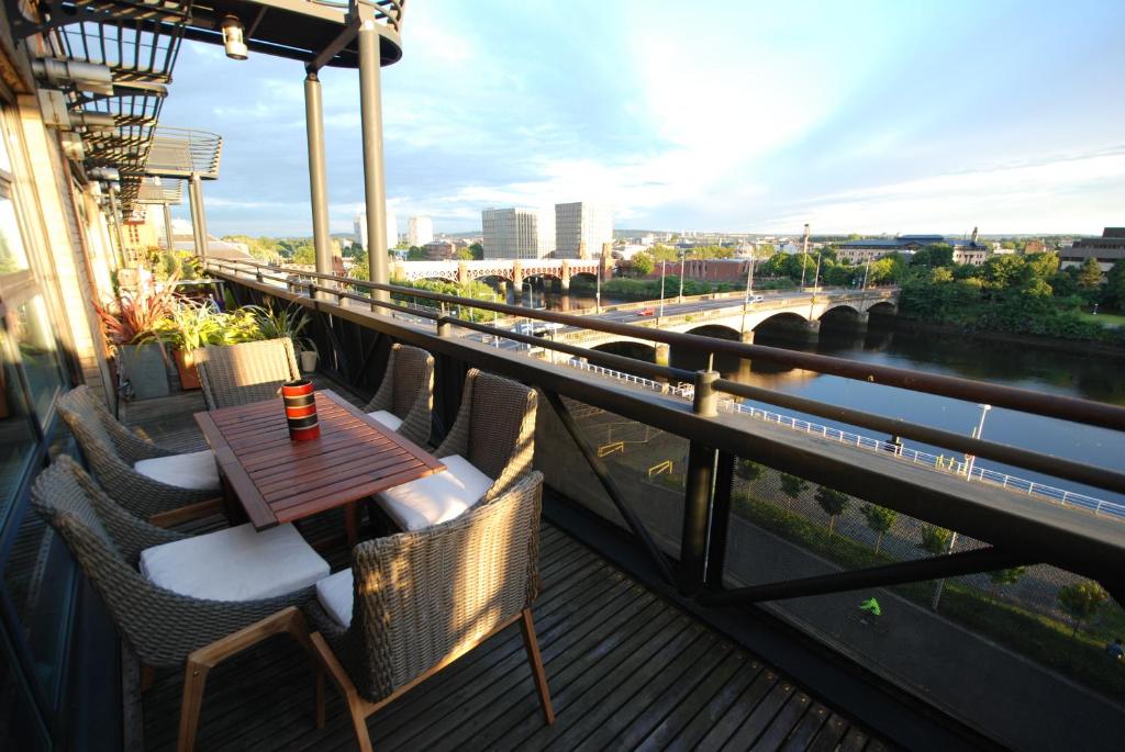 Orchid Penthouse Duplex - Glasgow City Centre