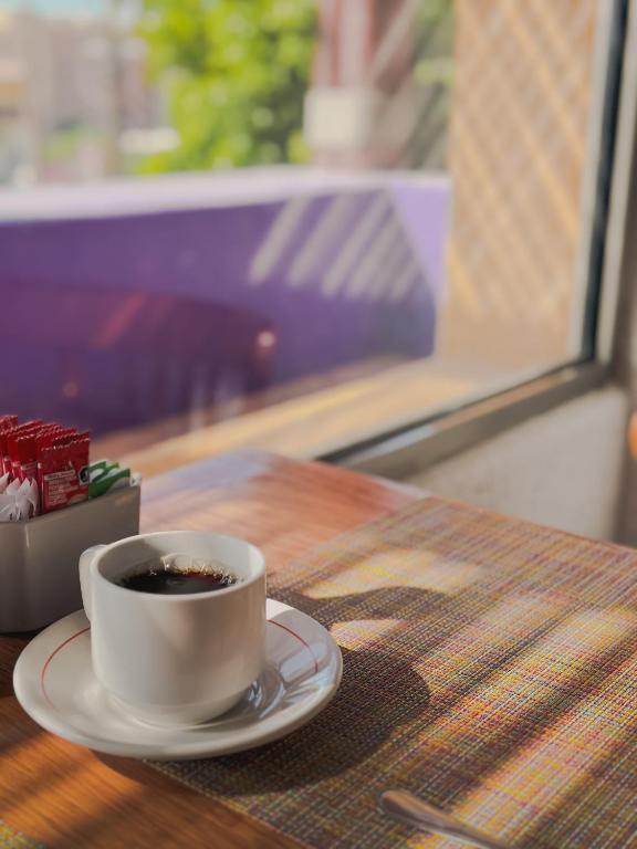 Příslušenství pro přípravu čaje a kávy v ubytování Hotel Los Patios