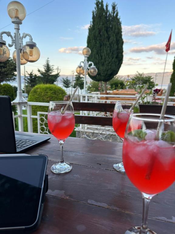 Nápoje v ubytování HOTEL VILA TOSKA