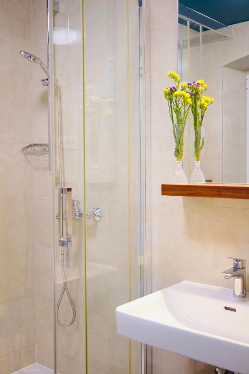 Koupelna v ubytování Hvar Riva Rooms