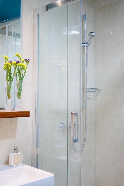 Hvar Riva Rooms - 16