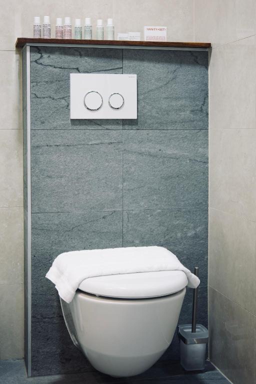 Hvar Riva Rooms - 13