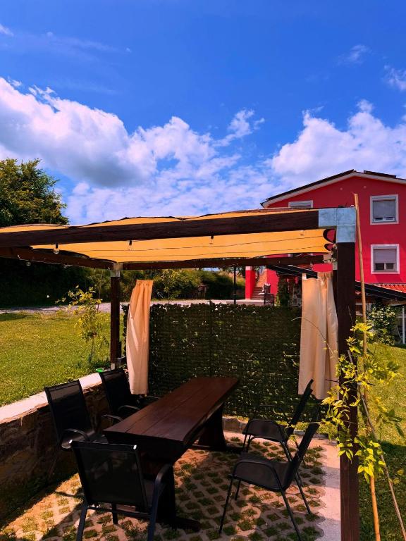 Fotografie z fotogalerie ubytování Apartma Sunshine v destinaci Šmarje