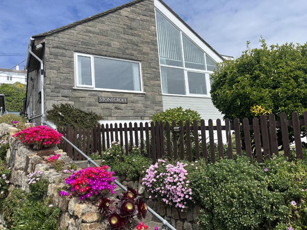 Aed väljaspool majutusasutust Stonecroft