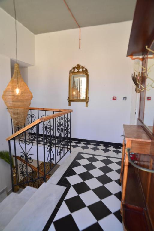 Foto dalla galleria di Axilleion Boutique Hotel a Ermoupoli
