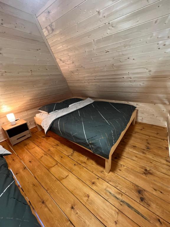 Postel nebo postele na pokoji v ubytování Etno selo EKO POGLEDI
