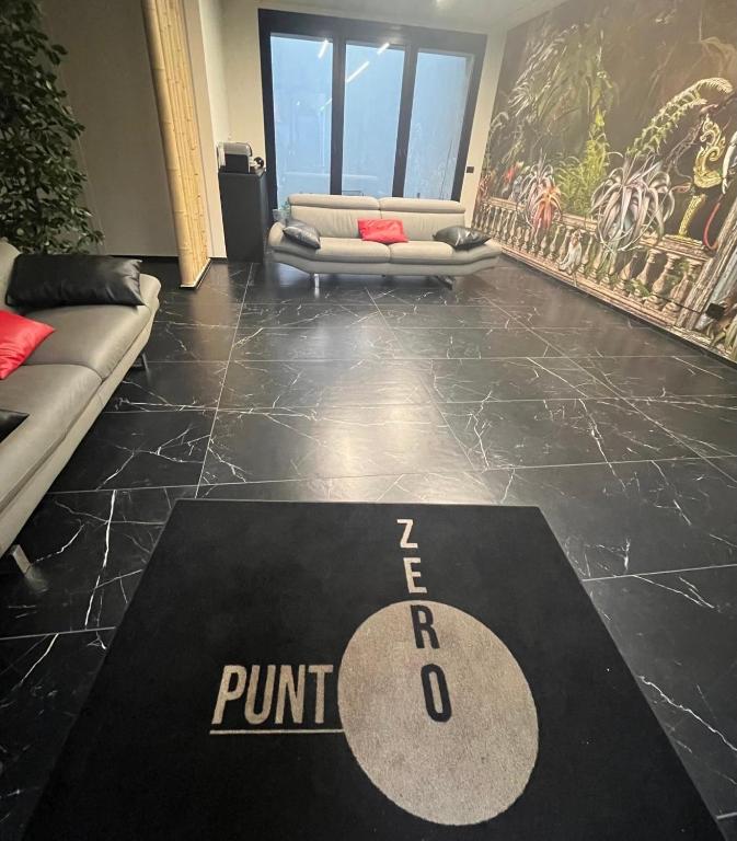 Φωτογραφία από το άλμπουμ του Punto Zero Lux il primo boutique concept a Reggio Emilia στη Ρέτζιο Εμίλια