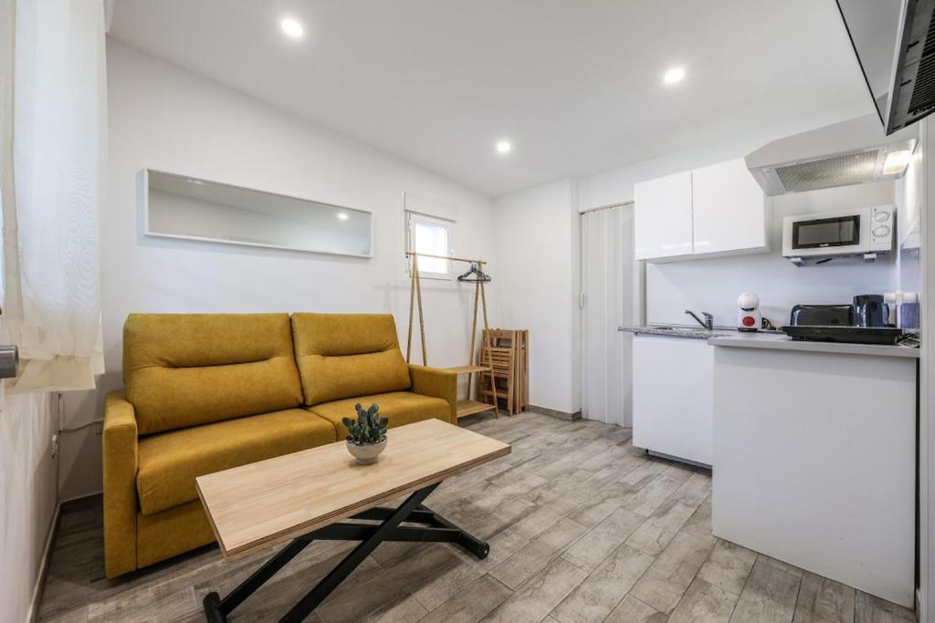 Peaceful City Escape 30' from Central Madrid