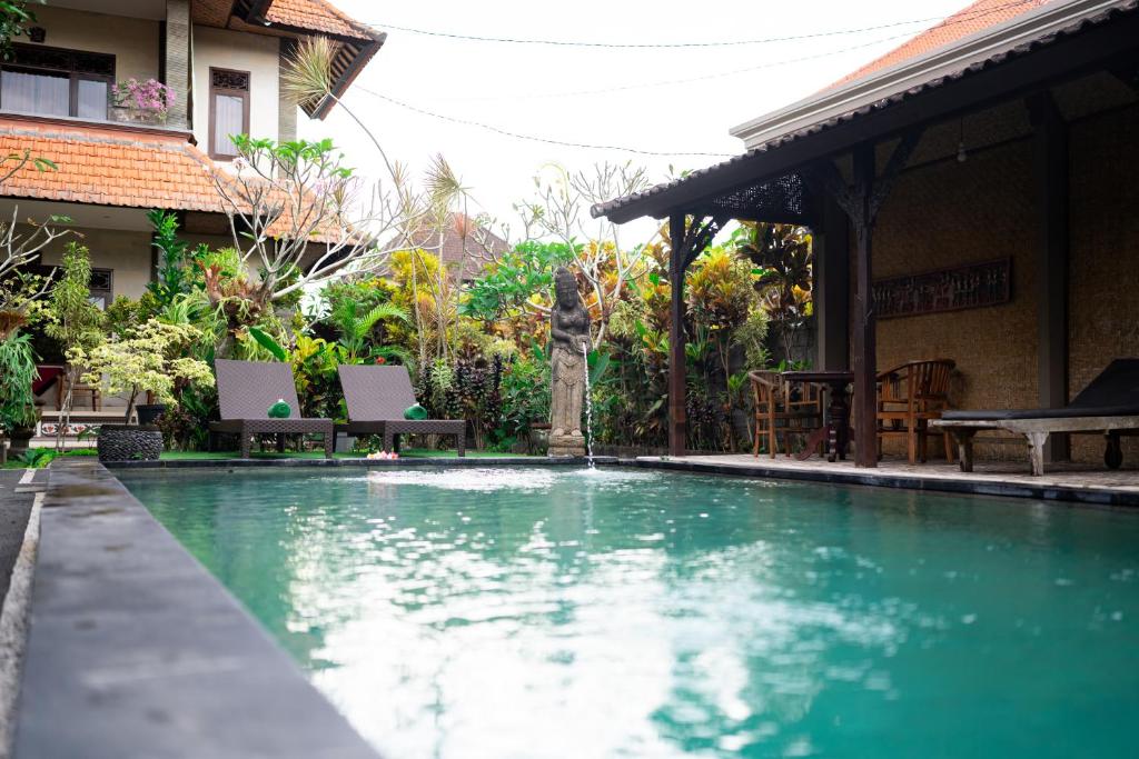 Bazén v ubytování Rena House Ubud nebo v jeho okolí